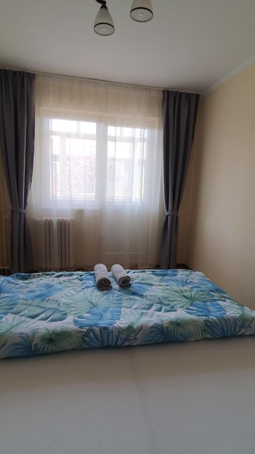 オラデアApartament Esteraアパートメント エクステリア 写真